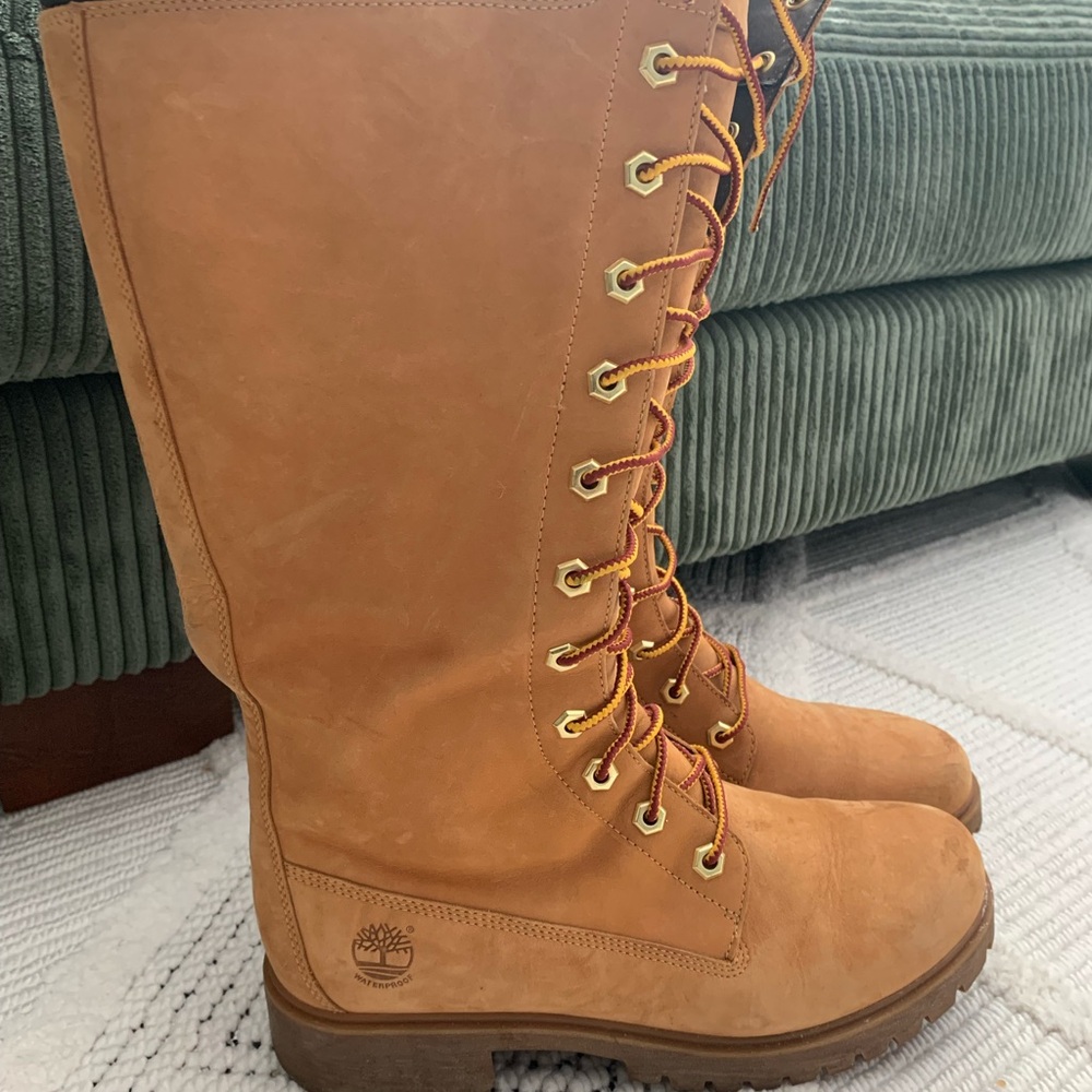 Timberland Tan Lace Up Boots